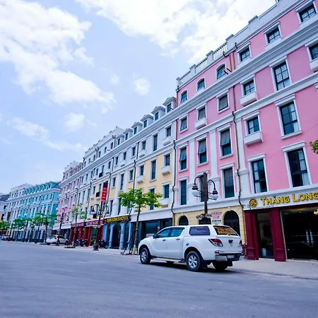 Thang Long Hotel II